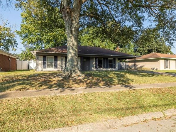 128 DIJON Drive , Slidell, LA 70458