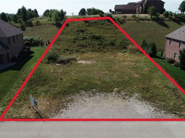 3016 Chestnut Ridge Dr, Jefferson Hills, PA 15025