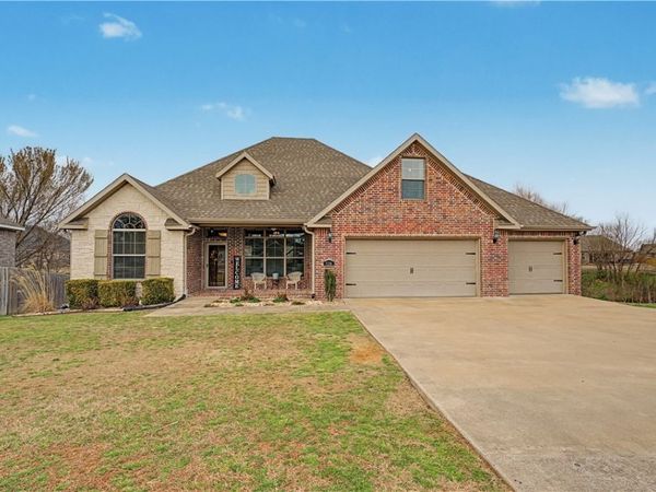 7114 Devonshire Avenue, Springdale, AR 72762