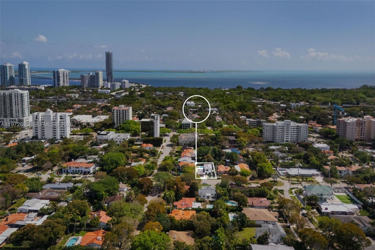 2805 SW 4th Ave, Miami, FL 33129 Photo