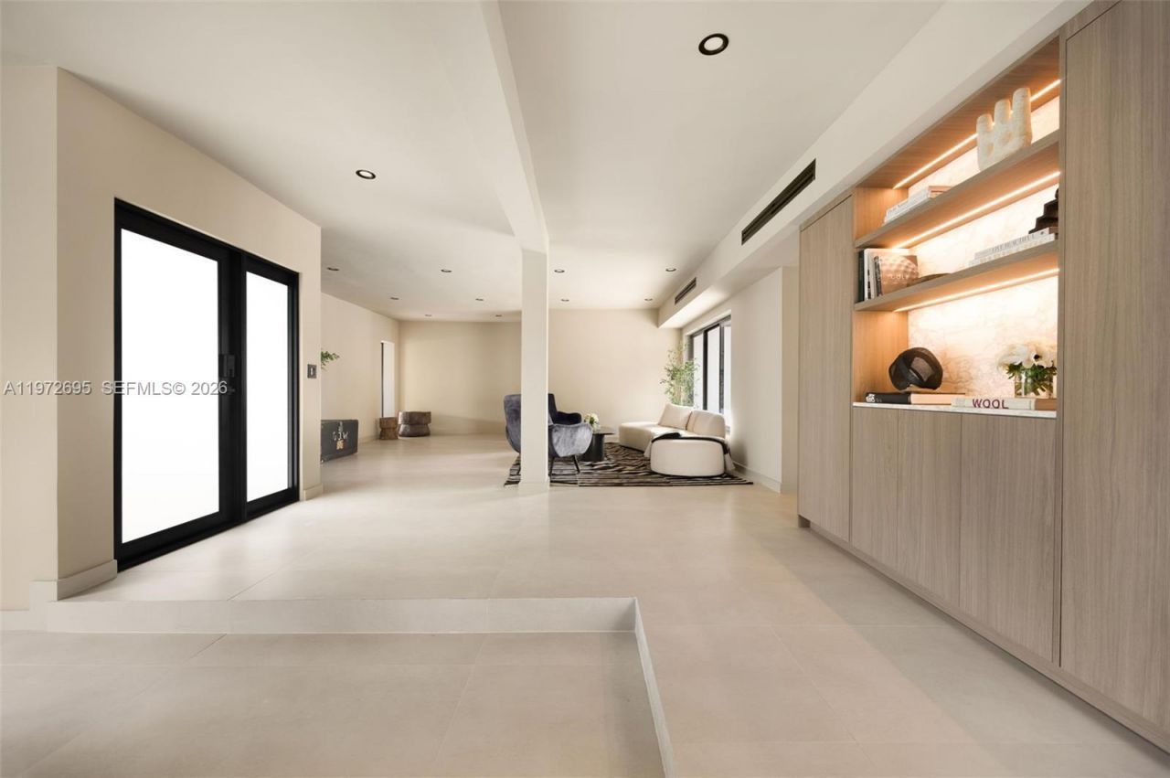 2805 SW 4th Ave, Miami, FL 33129 Photo