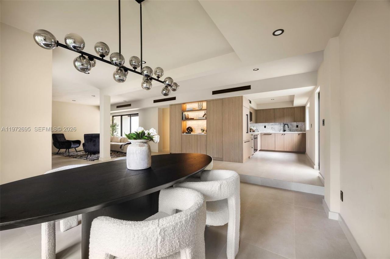 2805 SW 4th Ave, Miami, FL 33129 Photo