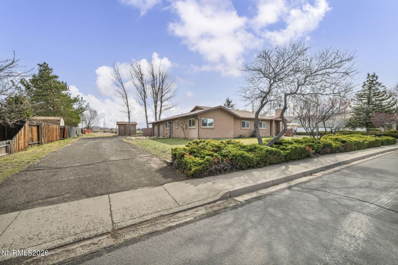 1575 Railroad Drive, Carson City, NV 89701 Photo