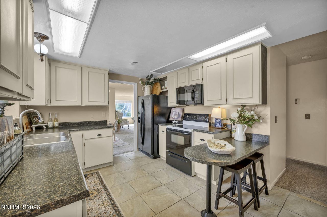 1575 Railroad Drive, Carson City, NV 89701 Photo