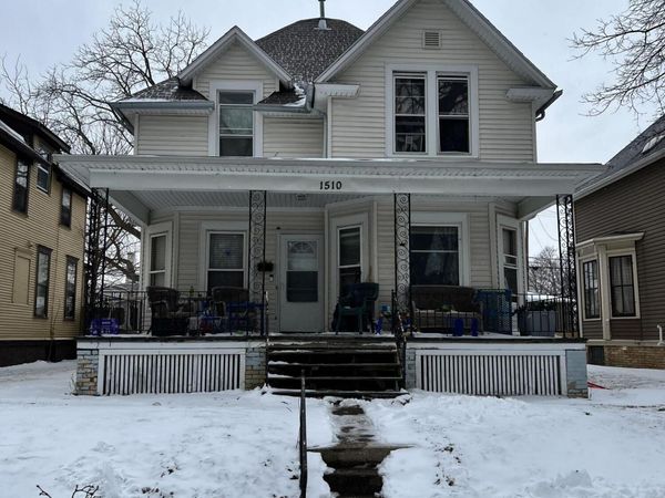 1510 Carlisle Ave, Racine, WI 53404