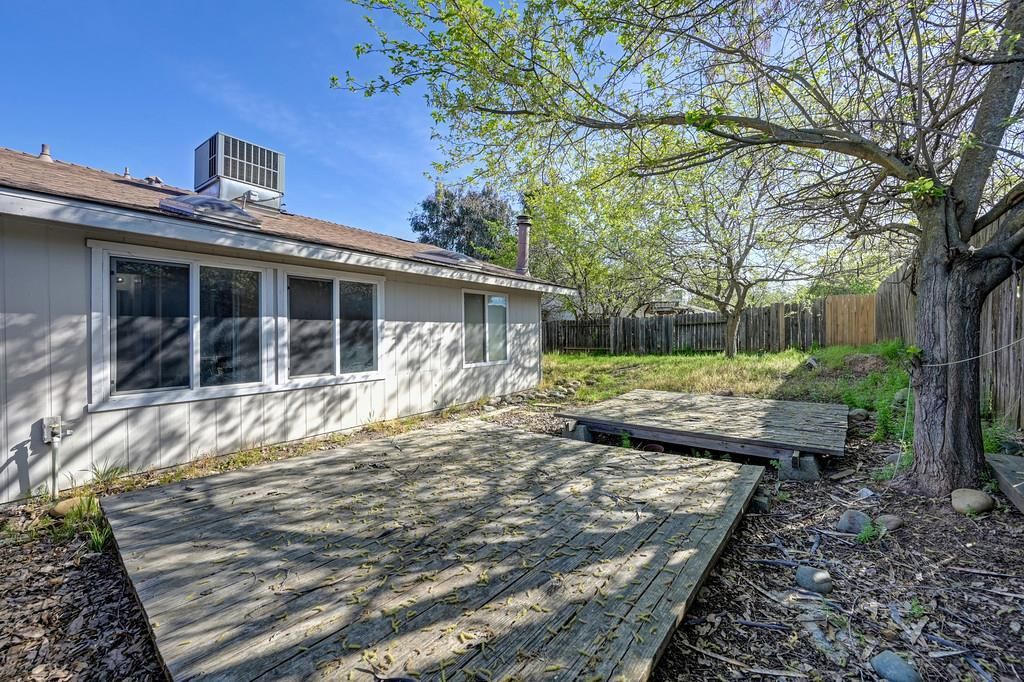 4592 Tuttle Dr, Rocklin, CA 95677 Photo