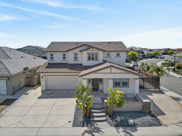 4265 Hydra Cir, Roseville, CA 95747
