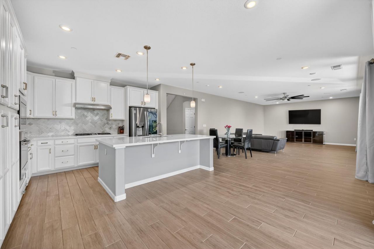 4265 Hydra Cir, Roseville, CA 95747 Photo