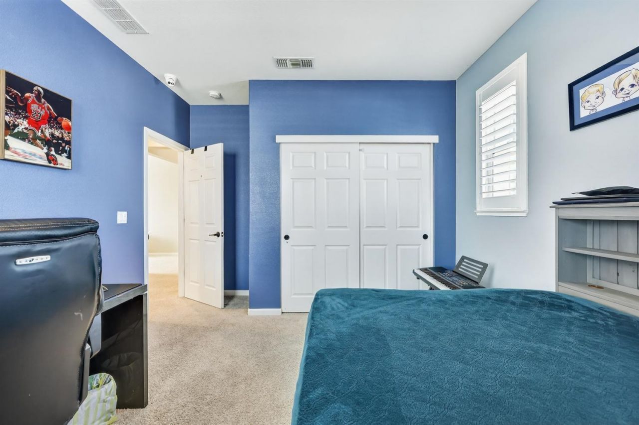 4265 Hydra Cir, Roseville, CA 95747 Photo