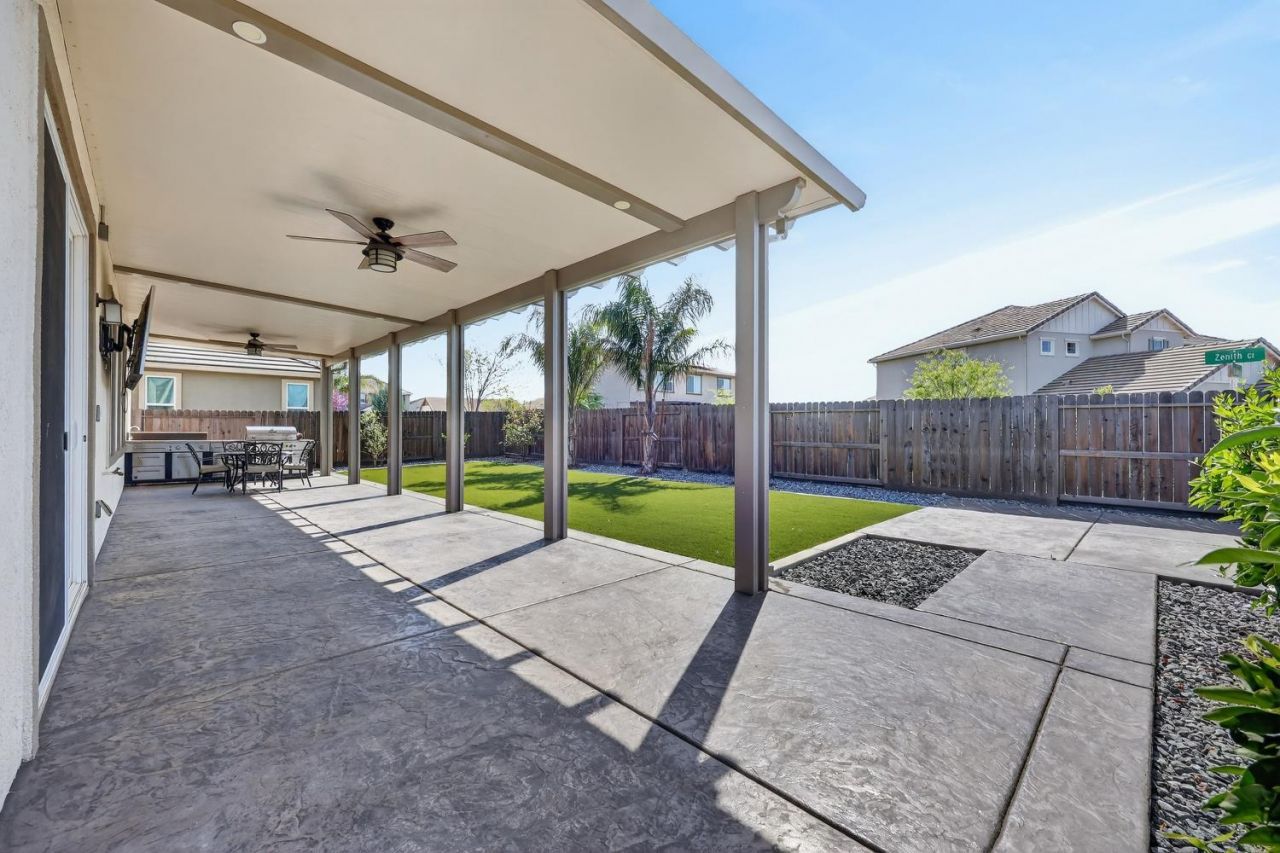 4265 Hydra Cir, Roseville, CA 95747 Photo