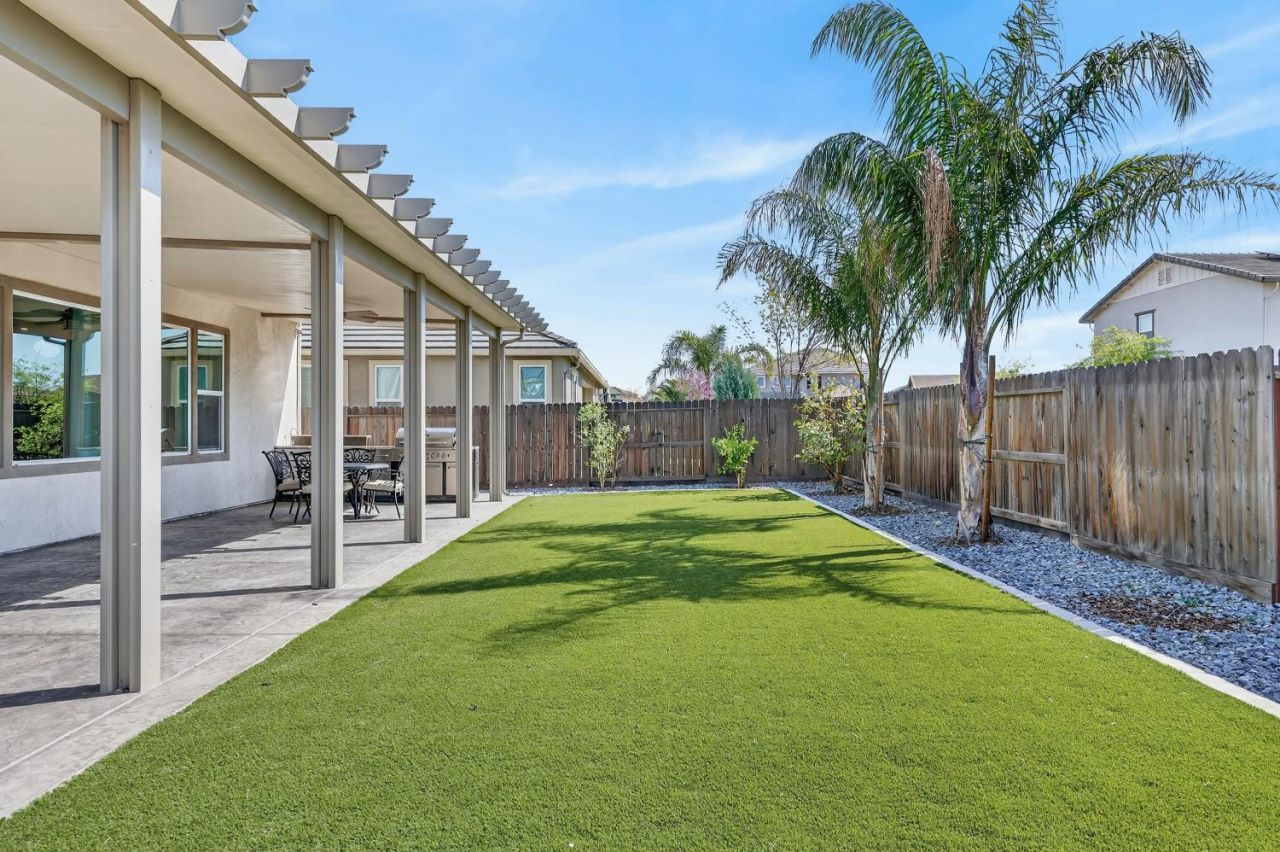 4265 Hydra Cir, Roseville, CA 95747 Photo