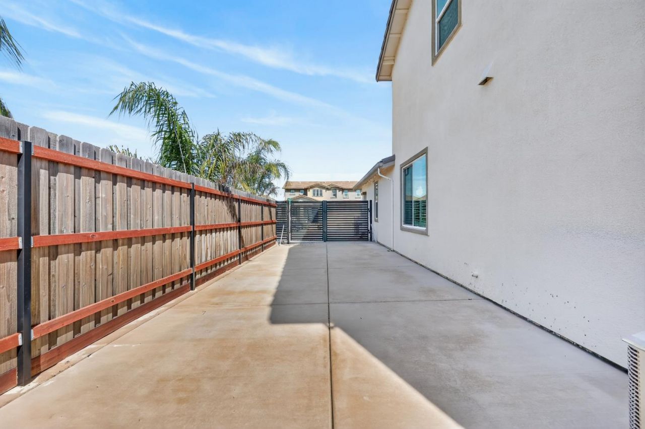 4265 Hydra Cir, Roseville, CA 95747 Photo