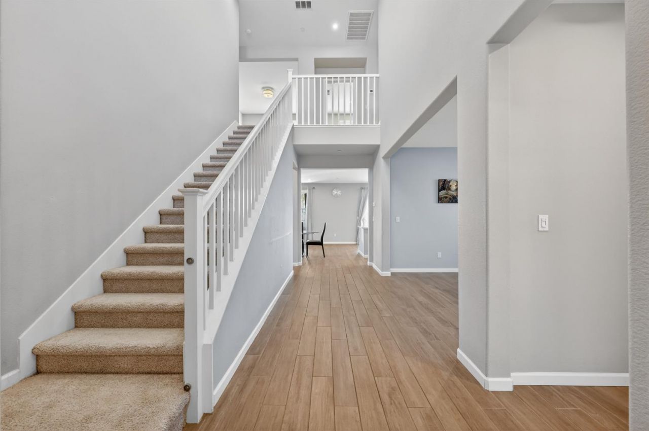 4265 Hydra Cir, Roseville, CA 95747 Photo