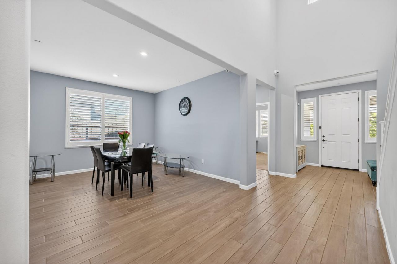 4265 Hydra Cir, Roseville, CA 95747 Photo