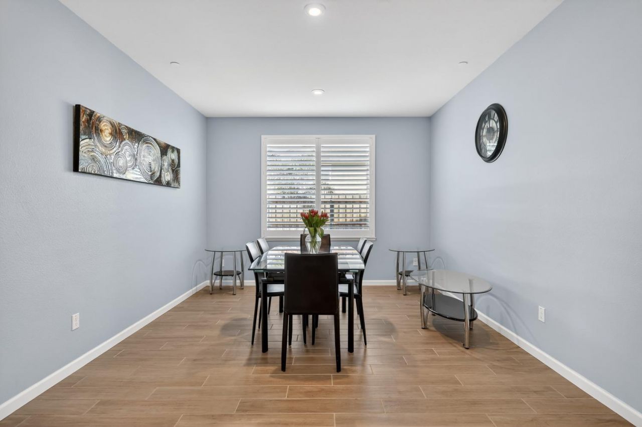 4265 Hydra Cir, Roseville, CA 95747 Photo