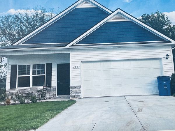 1230 Euclid Drive, Murfreesboro, TN 37127