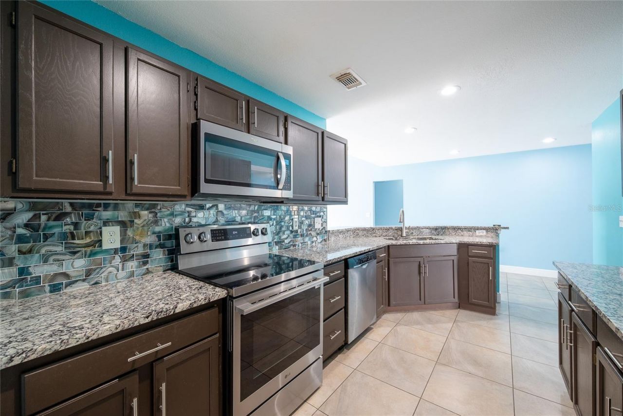 541 Starstone Drive , Lake Mary, FL 32746 Photo