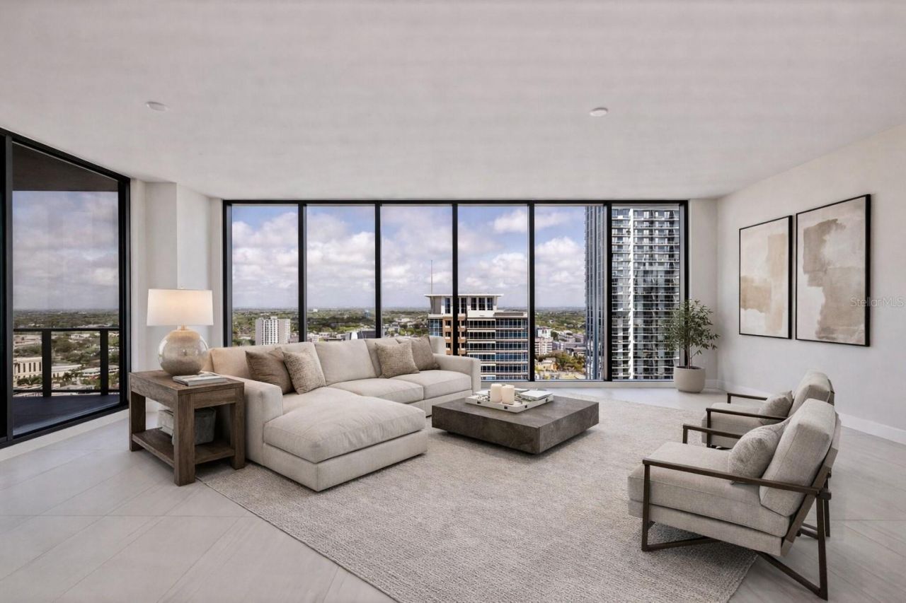 275 1st Avenue S, Unit 2201, Saint Petersburg, FL 33701 Photo