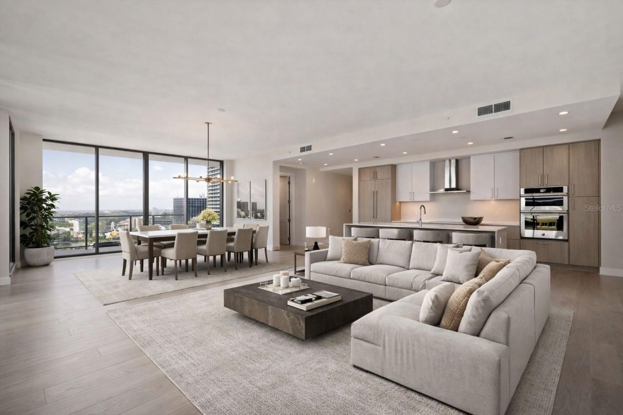 275 1st Avenue S, Unit 2201, Saint Petersburg, FL 33701 Photo