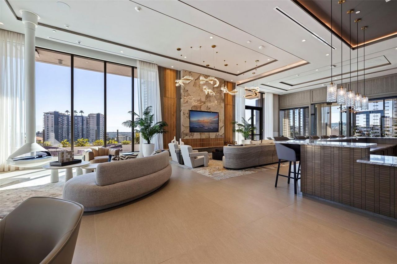 275 1st Avenue S, Unit 2201, Saint Petersburg, FL 33701 Photo