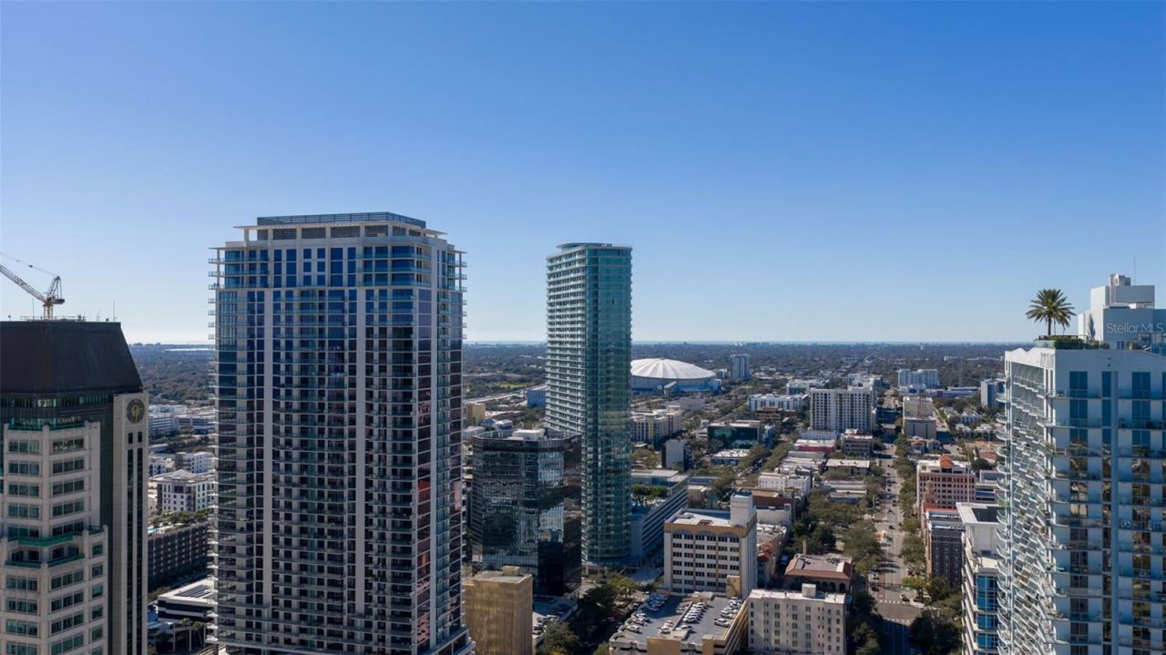 275 1st Avenue S, Unit 2201, Saint Petersburg, FL 33701 Photo