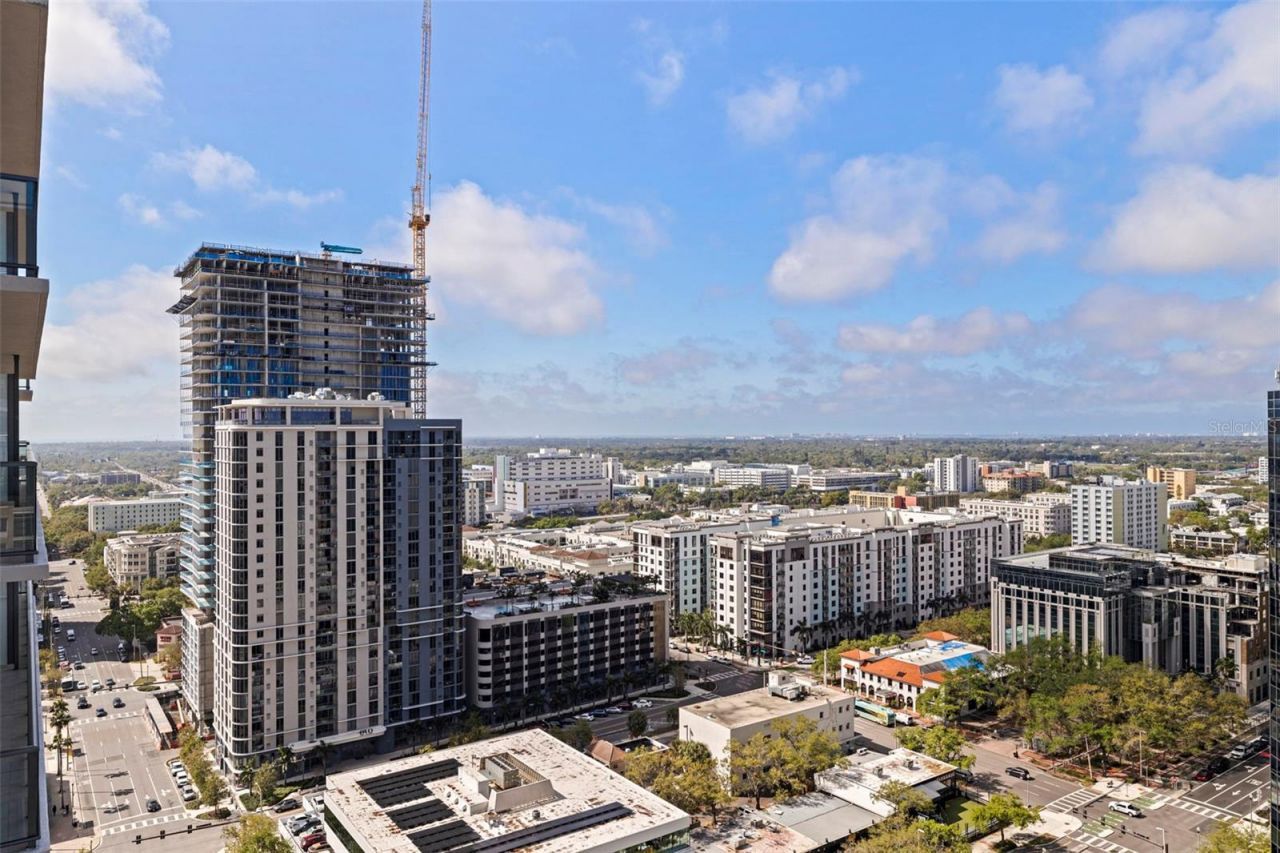 275 1st Avenue S, Unit 2201, Saint Petersburg, FL 33701 Photo