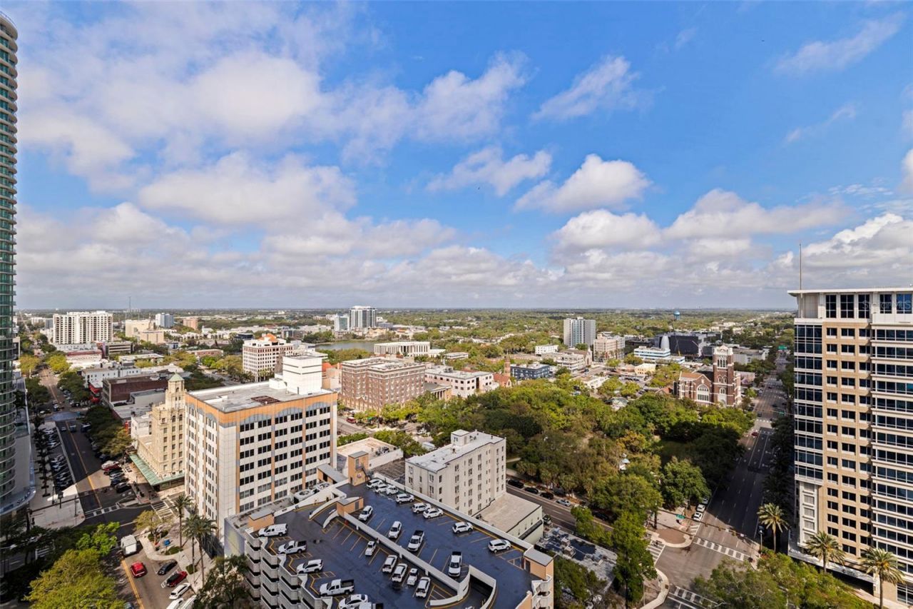 275 1st Avenue S, Unit 2201, Saint Petersburg, FL 33701 Photo