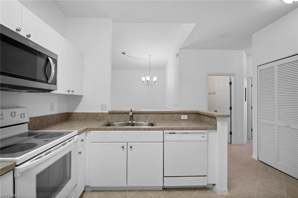 4241 Bellasol Cir , Unit 1924, Fort Myers, FL 33916 Photo