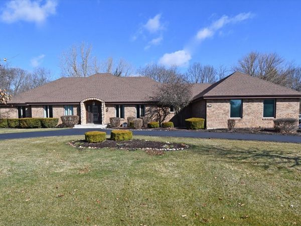 1022 Prestwick Drive , Frankfort, IL 60423