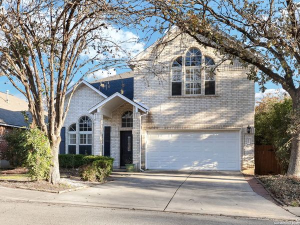 422 Shadowbluff, San Antonio, TX 78216