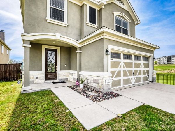 194 Danish DR , Unit 40, Hutto, TX 78634