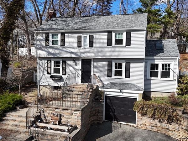 149 Reservoir Rd, Quincy, MA 02170