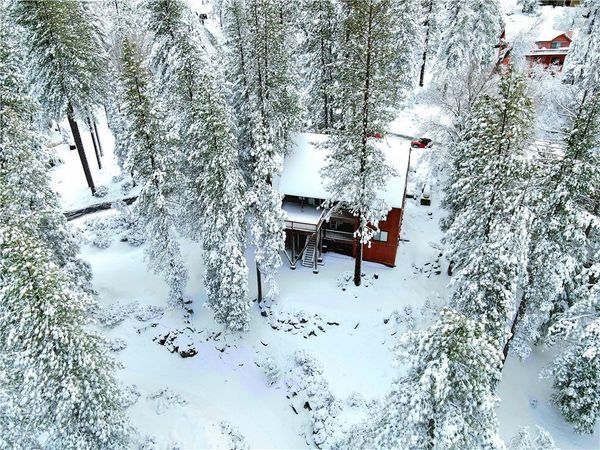 7501 Yosemite Park, Yosemite, CA 95389