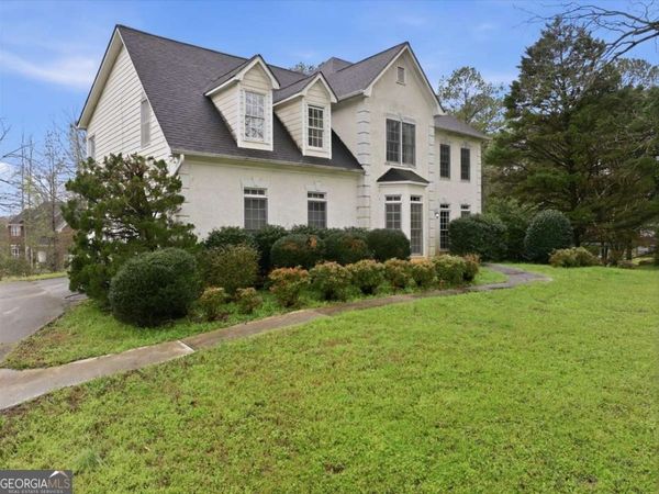 110 Varsailles Place, Ellenwood, GA 30294