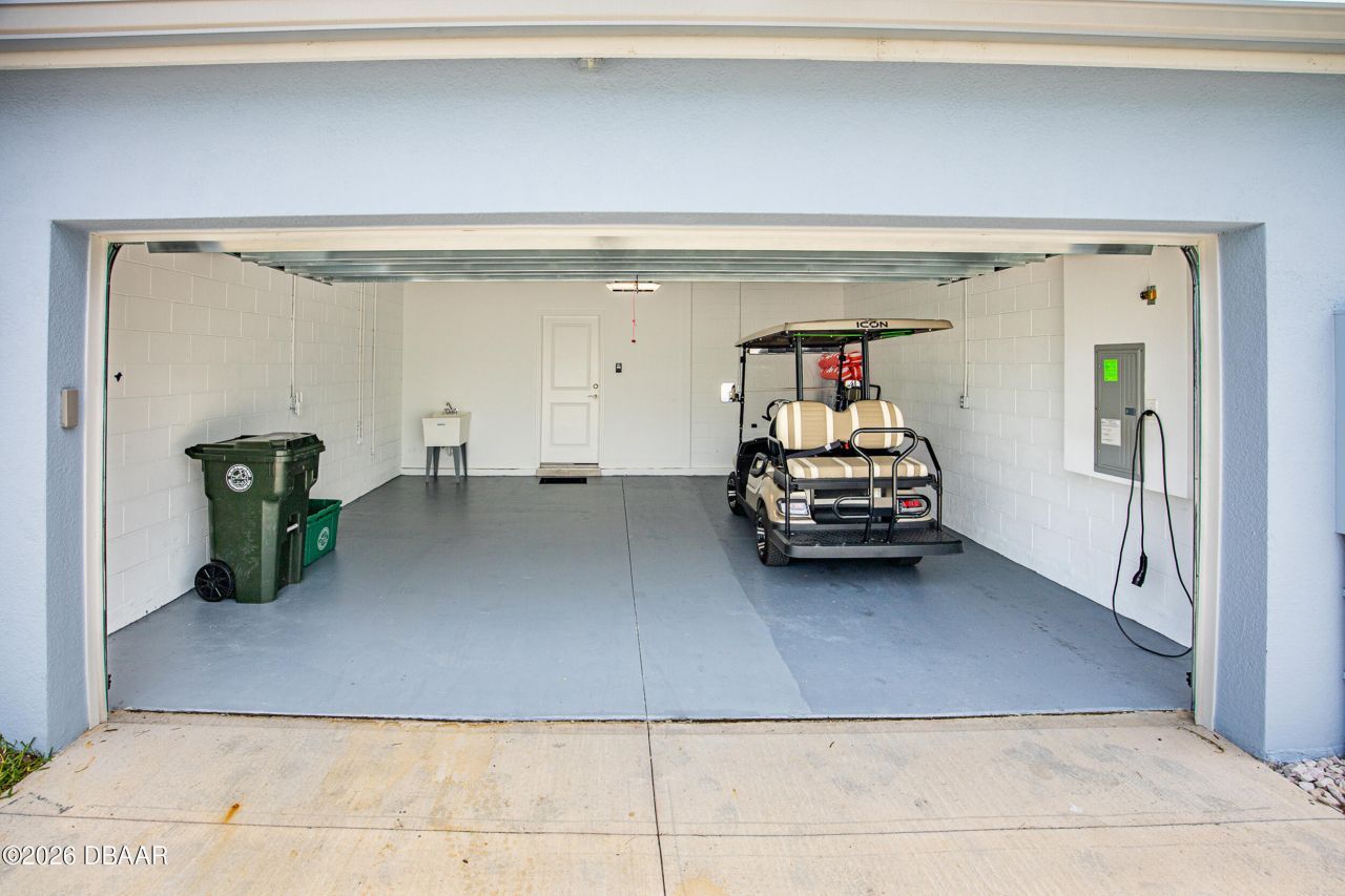 243 Hang Loose Way, Daytona Beach, FL 32124 Photo