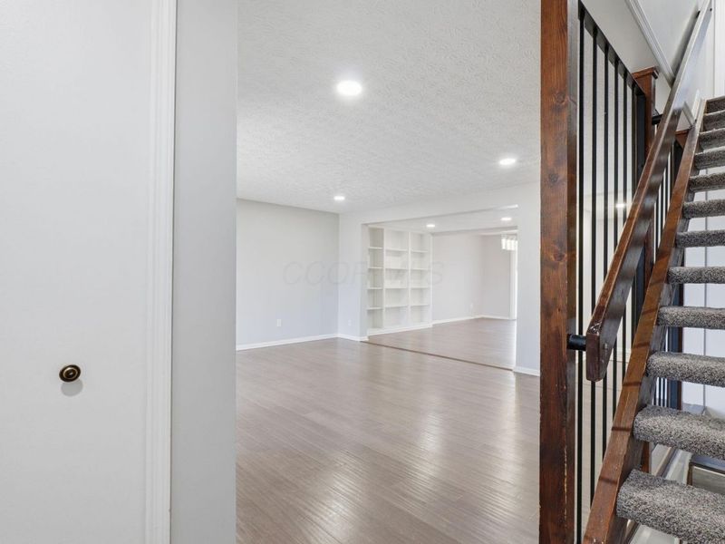 5109 Ranstead Court, Unit 9, Columbus, OH 43220 Photo 10