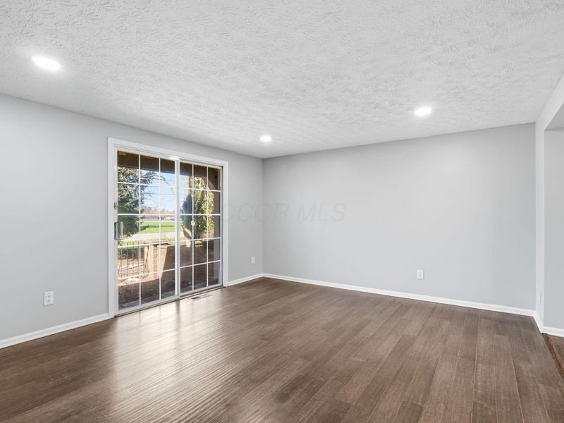 5109 Ranstead Court, Unit 9, Columbus, OH 43220 Photo 13