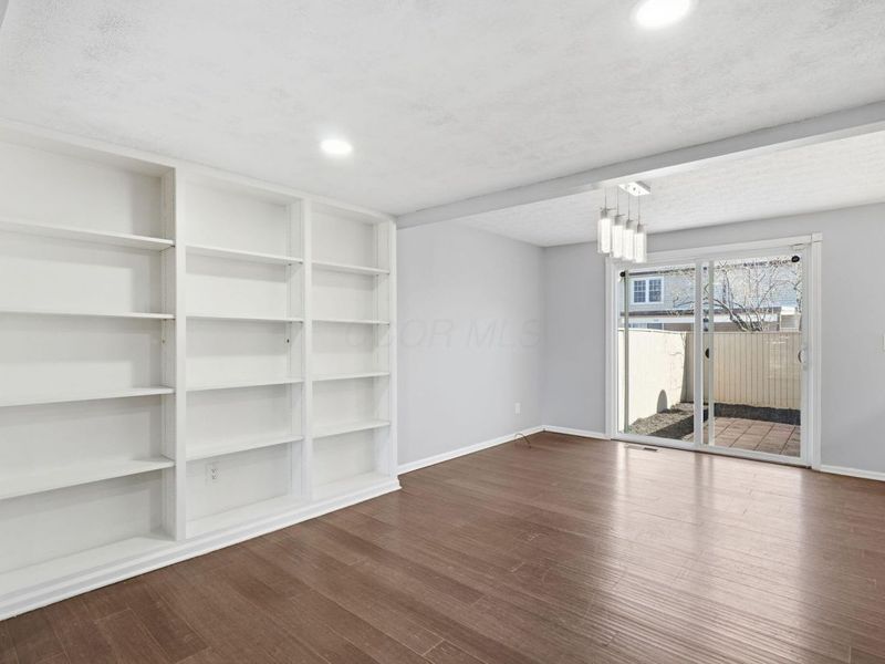 5109 Ranstead Court, Unit 9, Columbus, OH 43220 Photo 14