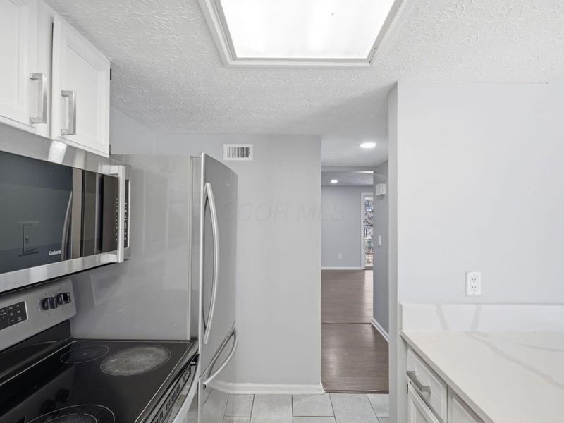 5109 Ranstead Court, Unit 9, Columbus, OH 43220 Photo 19