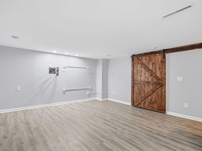 5109 Ranstead Court, Unit 9, Columbus, OH 43220 Photo 36