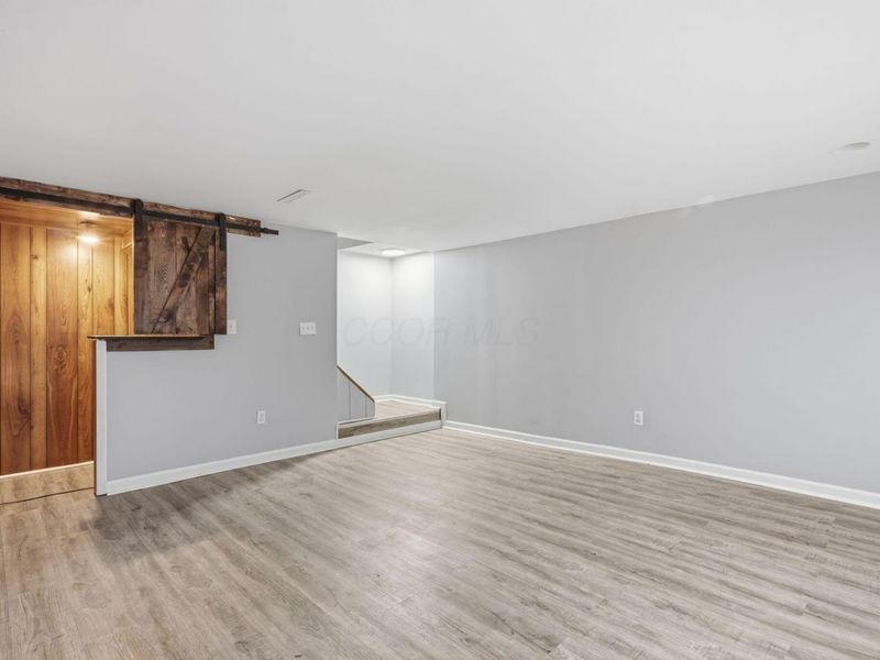 5109 Ranstead Court, Unit 9, Columbus, OH 43220 Photo 37