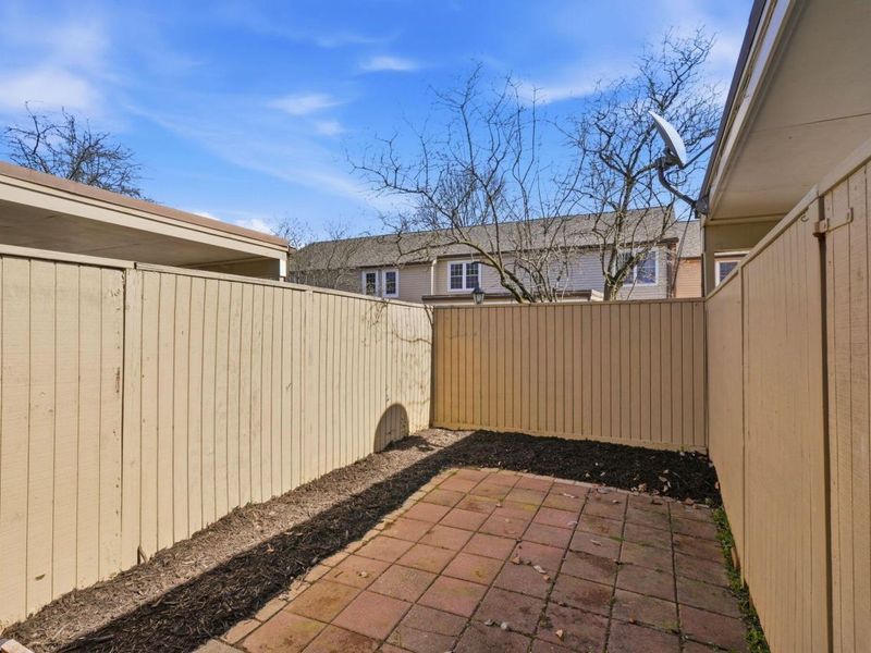 5109 Ranstead Court, Unit 9, Columbus, OH 43220 Photo 44