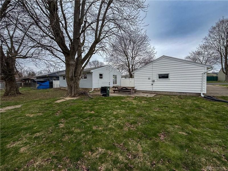 856 Eichelberger Drive, Urbana, OH 43078 Photo 20