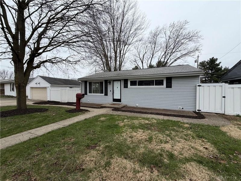 856 Eichelberger Drive, Urbana, OH 43078 Photo 3