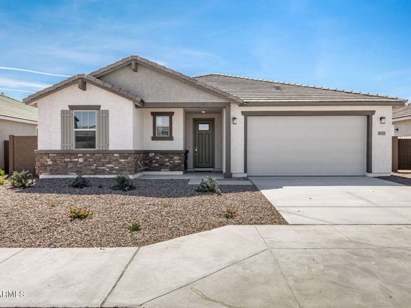18525 W TOHONO Drive, Goodyear, AZ 85338