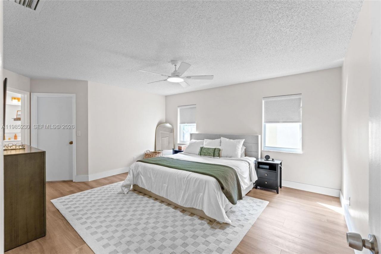 2832 Cayenne Ave , Cooper City, FL 33026 Photo