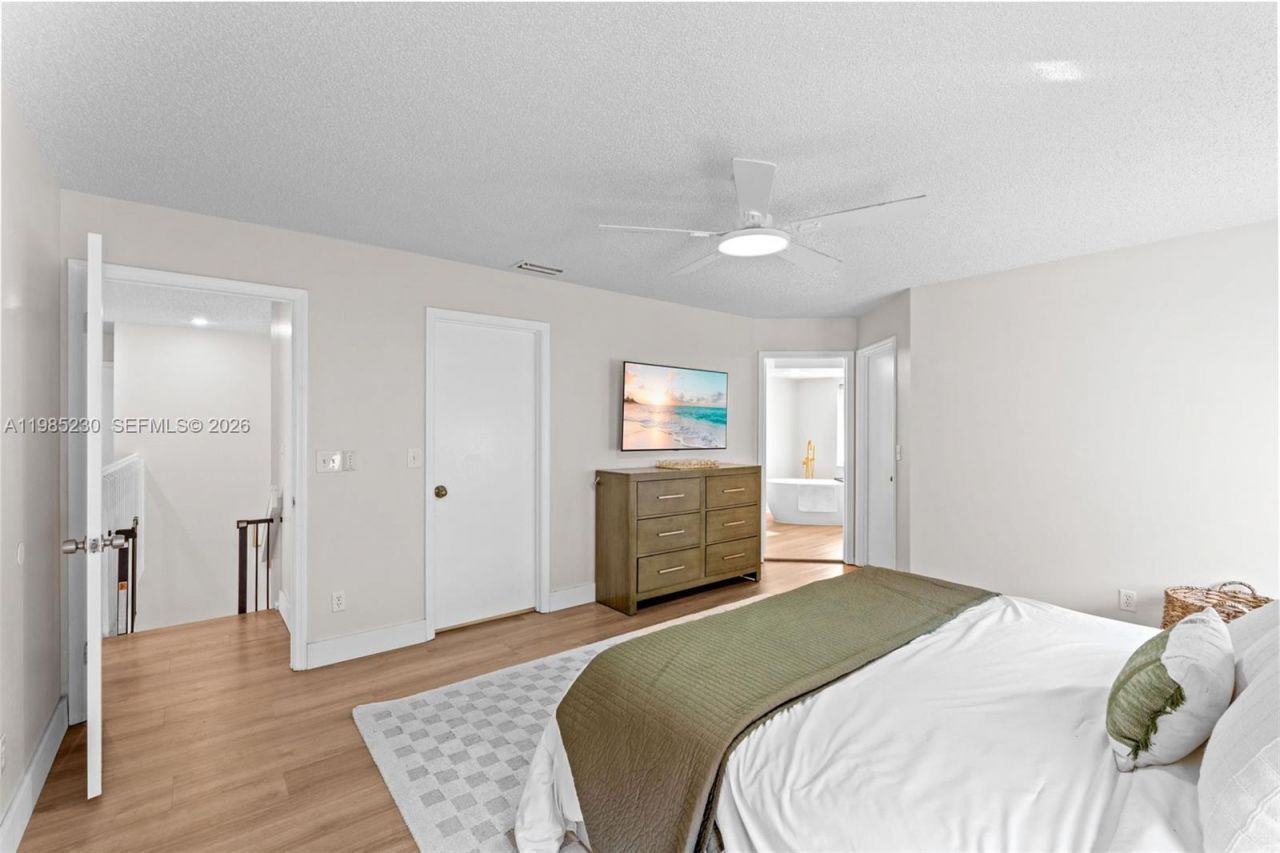 2832 Cayenne Ave , Cooper City, FL 33026 Photo