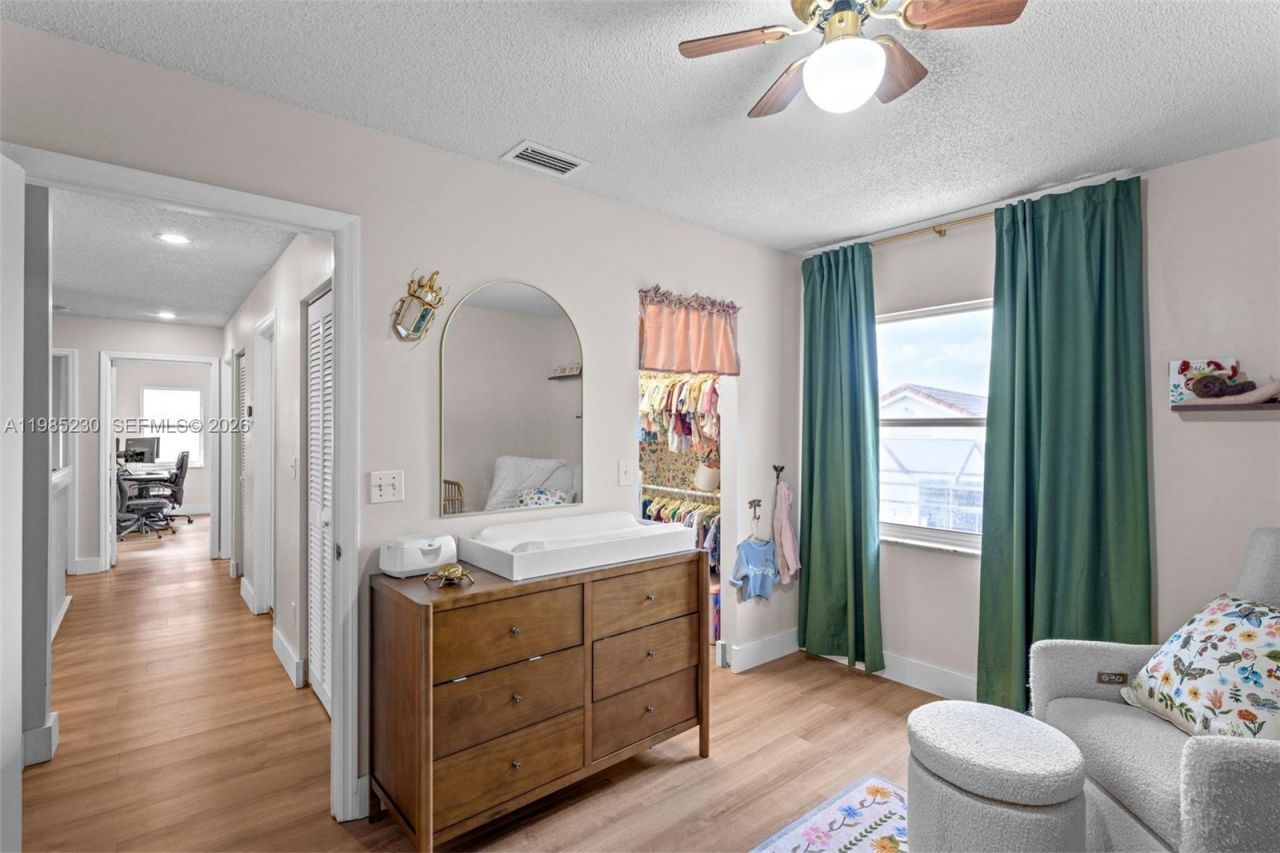 2832 Cayenne Ave , Cooper City, FL 33026 Photo