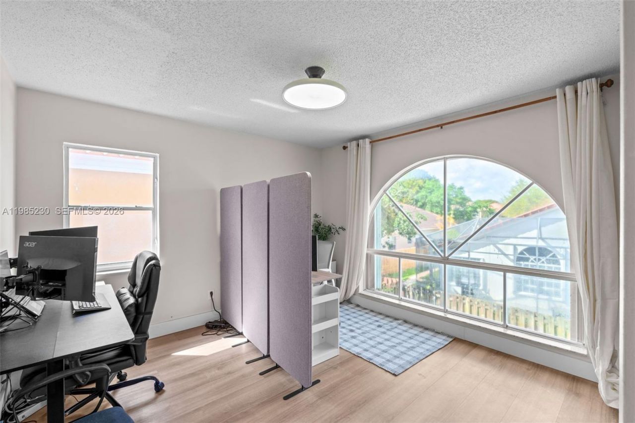 2832 Cayenne Ave , Cooper City, FL 33026 Photo