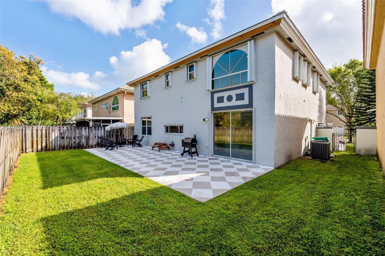 2832 Cayenne Ave , Cooper City, FL 33026 Photo